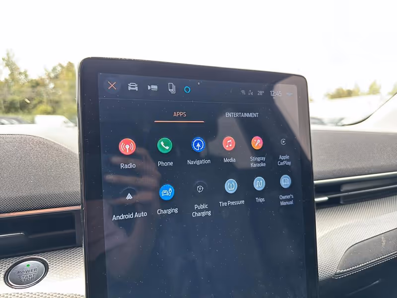 2022 Ford Mustang Mach-E Select