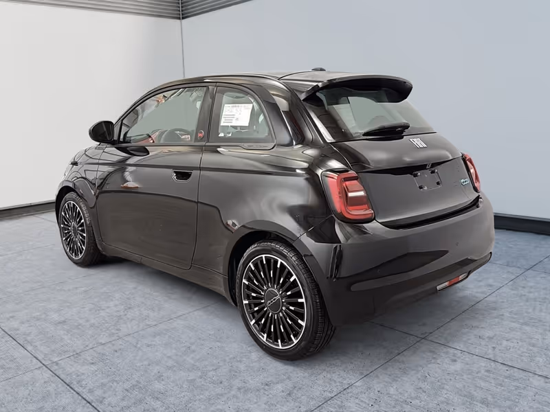 2026 FIAT 500e Pop