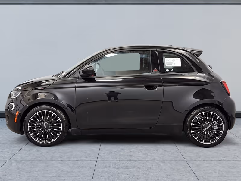 2026 FIAT 500e Pop