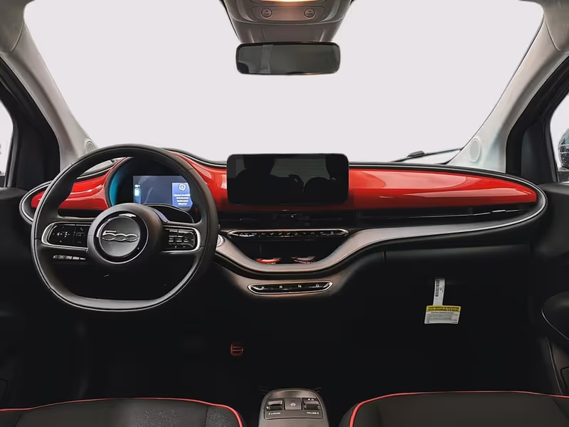 2026 FIAT 500e Pop