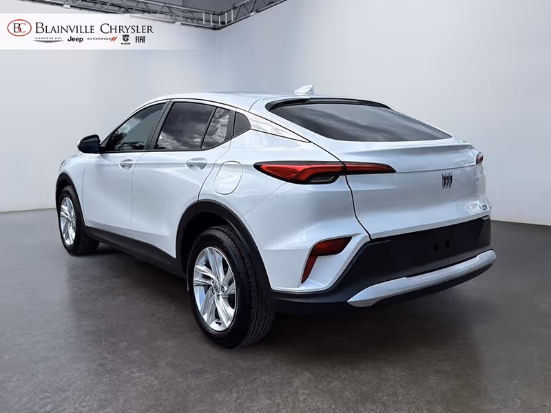2024 Buick Envista Preferred