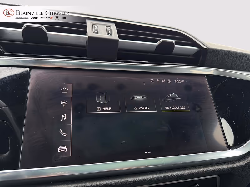2022 Audi Q3 Komfort