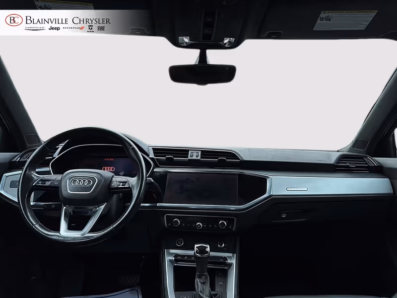 2022 Audi Q3 Komfort