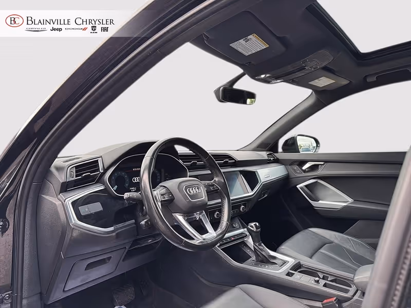 2022 Audi Q3 Komfort