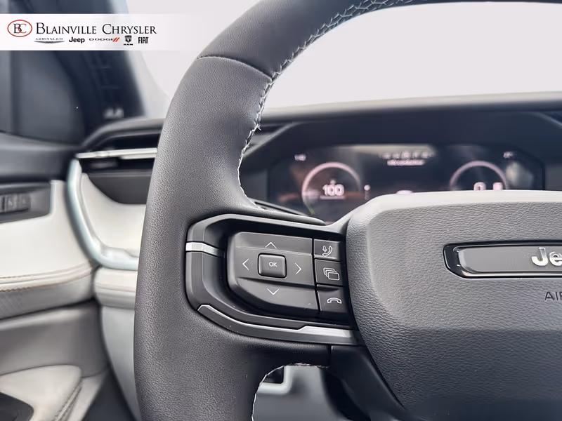 2026 Jeep Cherokee Overland