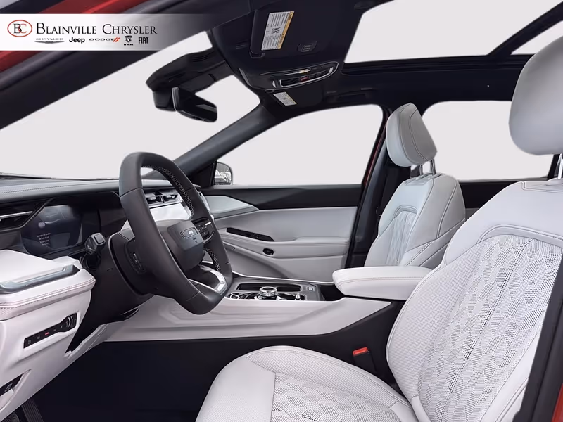 2026 Jeep Cherokee Overland