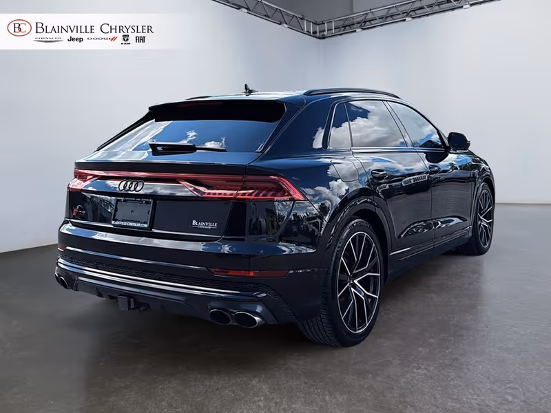 2023 Audi SQ8 Premium Plus