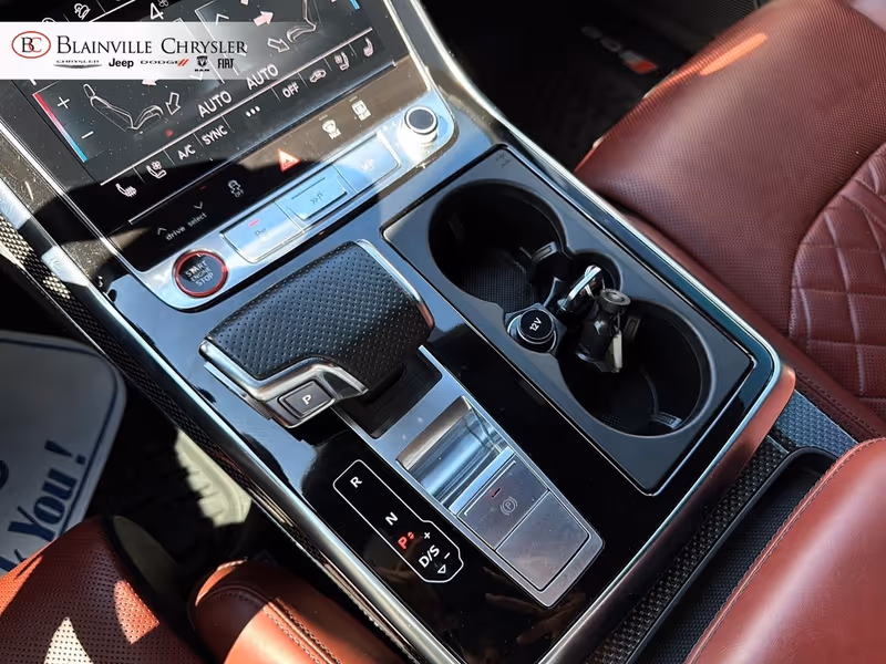 2023 Audi SQ8 Premium Plus