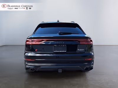 2023 Audi SQ8 Premium Plus