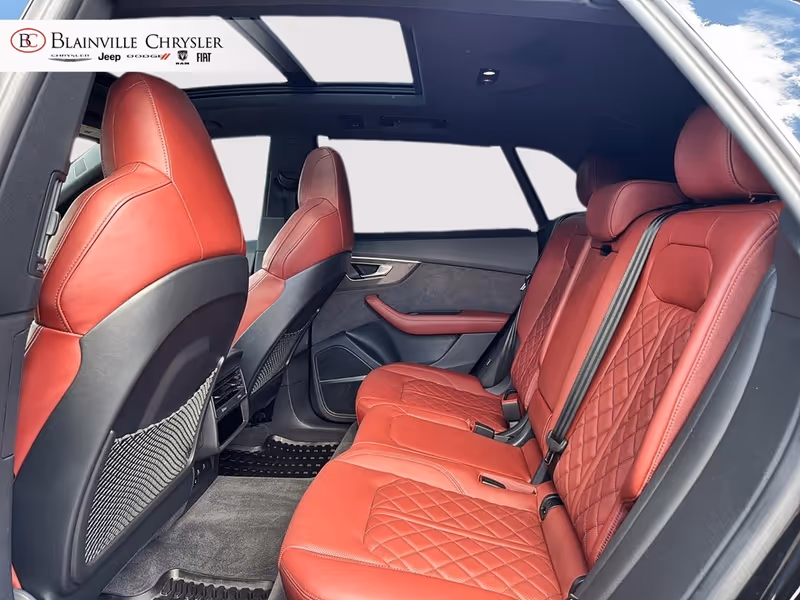 2023 Audi SQ8 Premium Plus