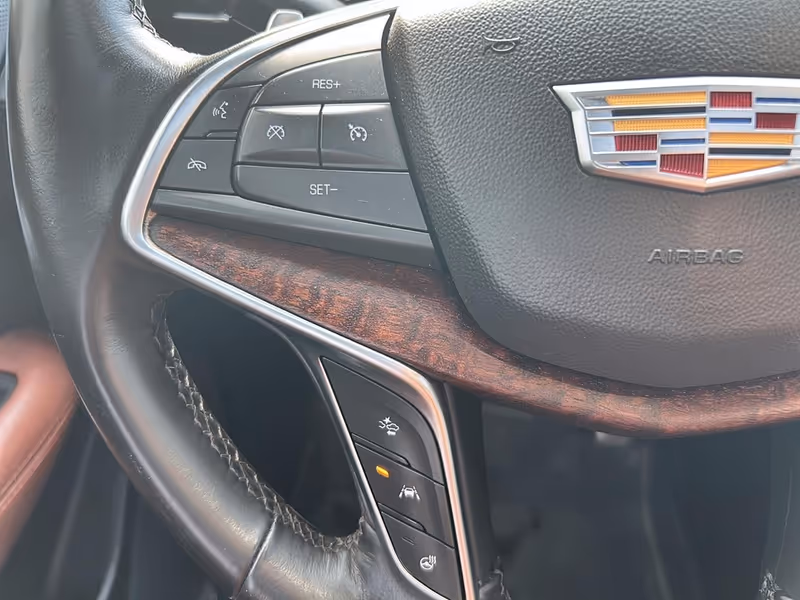 2024 Cadillac XT5 AWD Sport