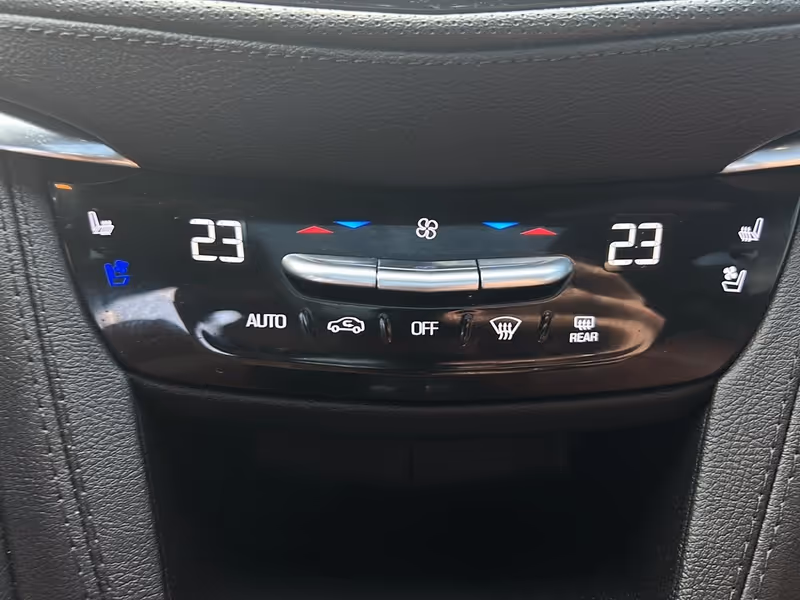 2024 Cadillac XT5 AWD Sport