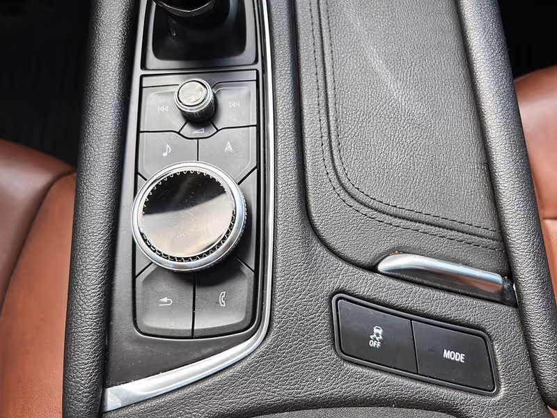 2024 Cadillac XT5 AWD Sport