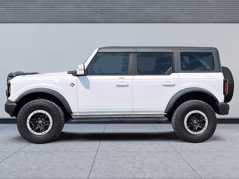 2022 Ford Bronco Outer Banks