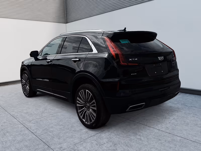 2024 Cadillac XT4 AWD Premium Luxury