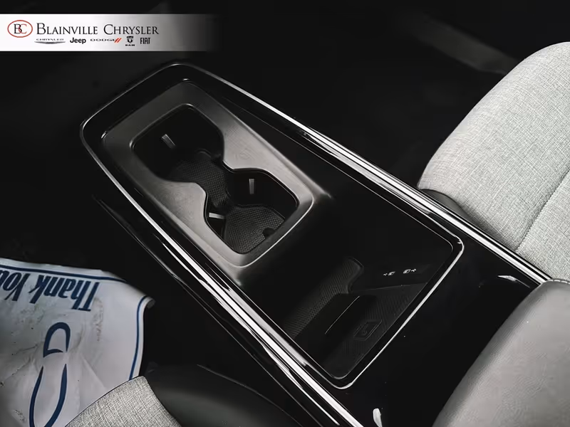 2025 Volkswagen ID.4 Pro