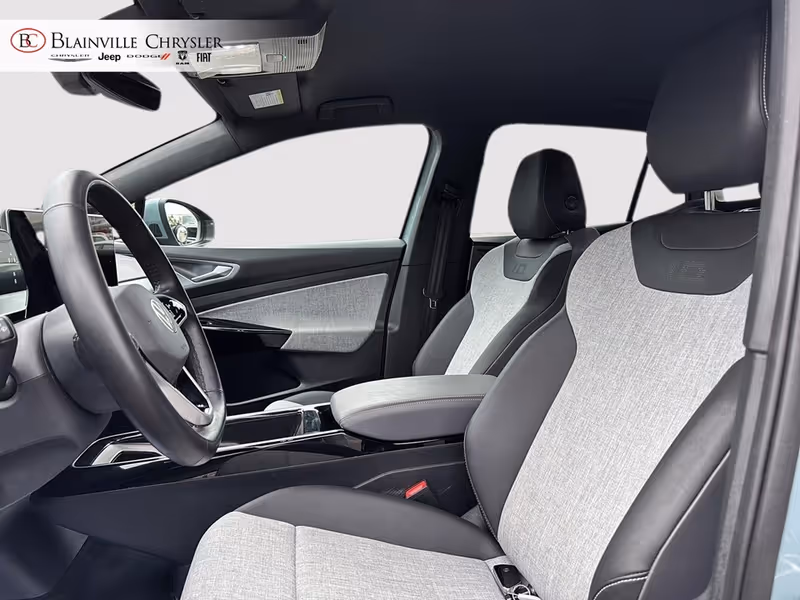 2025 Volkswagen ID.4 Pro