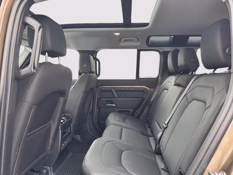 2025 Land Rover Defender S
