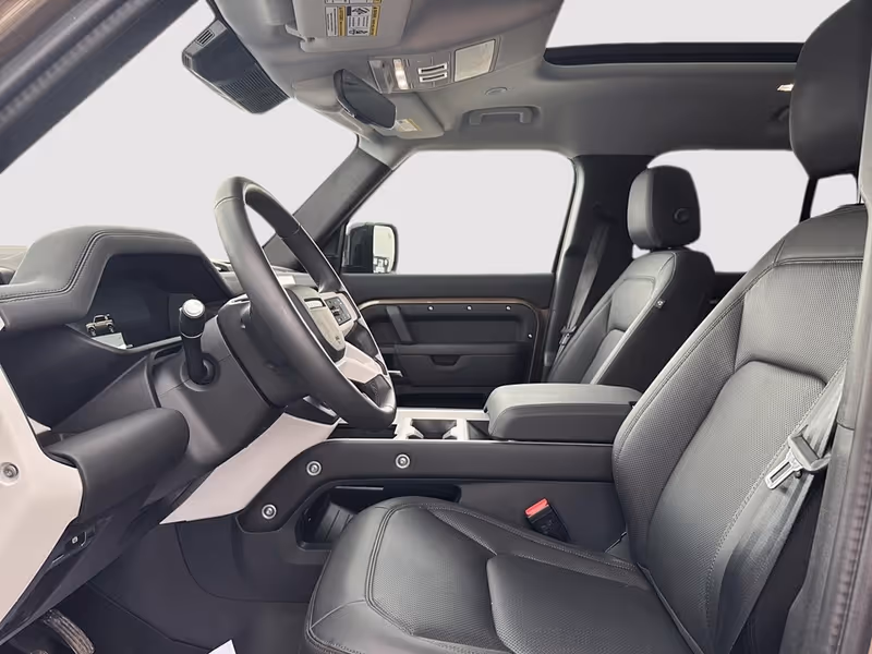 2025 Land Rover Defender S