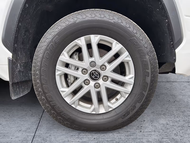 2024 Toyota Tundra SR5