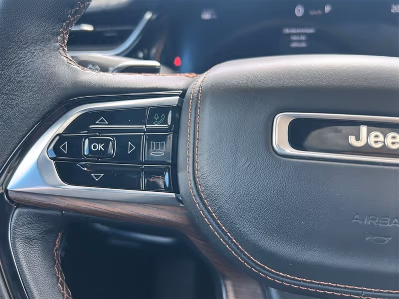 2023 Jeep Grand Cherokee L Summit