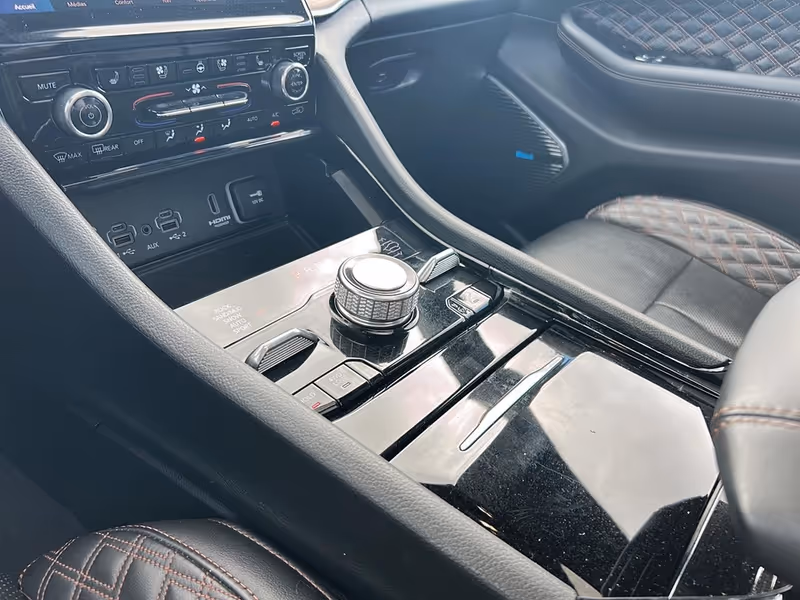2023 Jeep Grand Cherokee L Summit