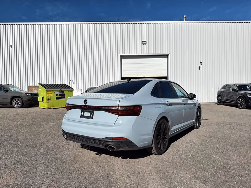 2025 Volkswagen Jetta GLI Autobahn
