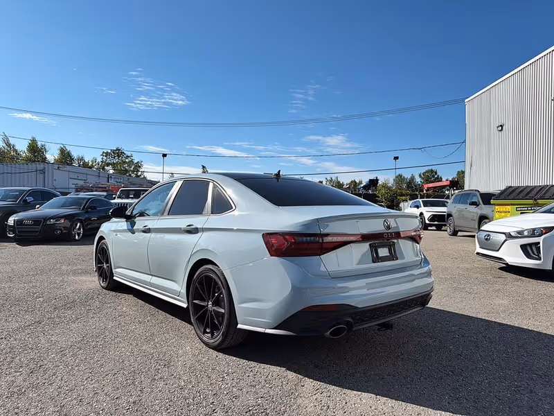 2025 Volkswagen Jetta GLI Autobahn