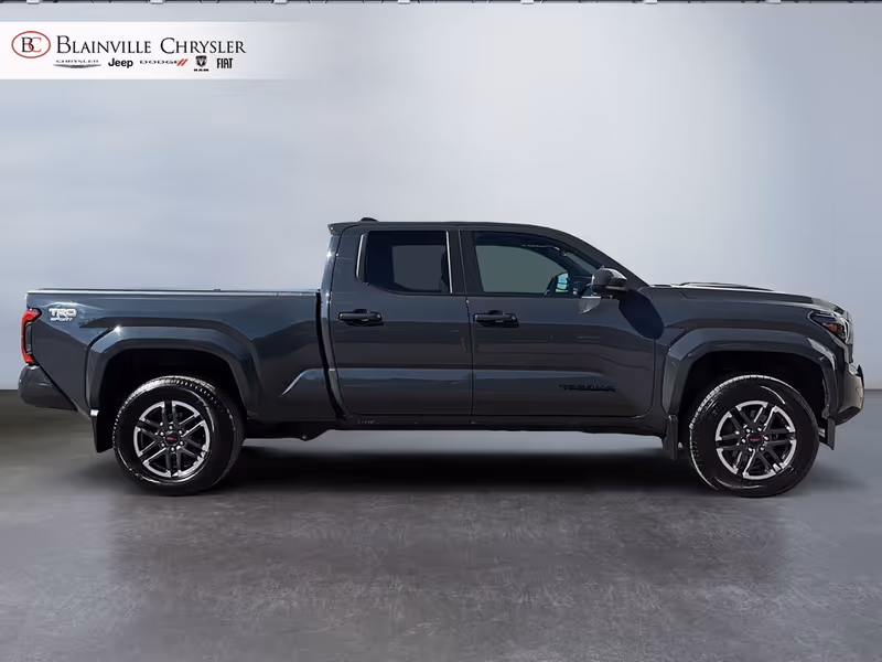 2024 Toyota Tacoma 4WD