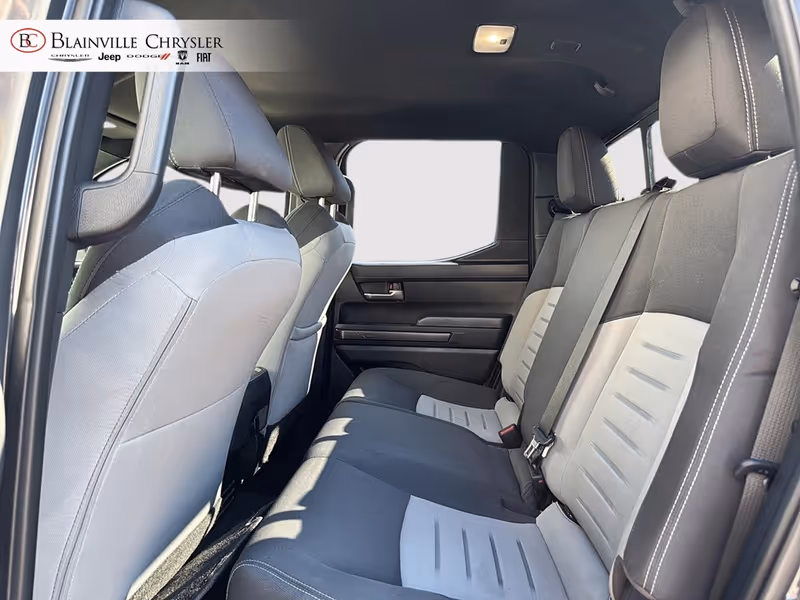 2024 Toyota Tacoma 4WD