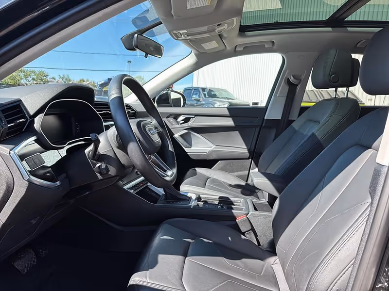 2023 Audi Q3 Komfort