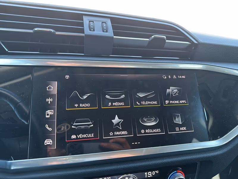 2023 Audi Q3 Komfort