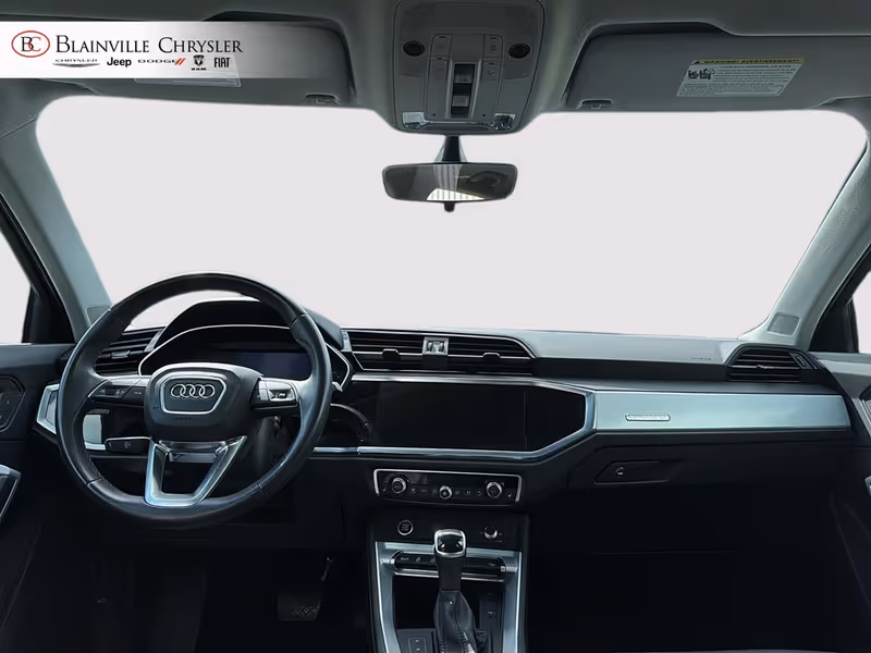 2023 Audi Q3 Komfort