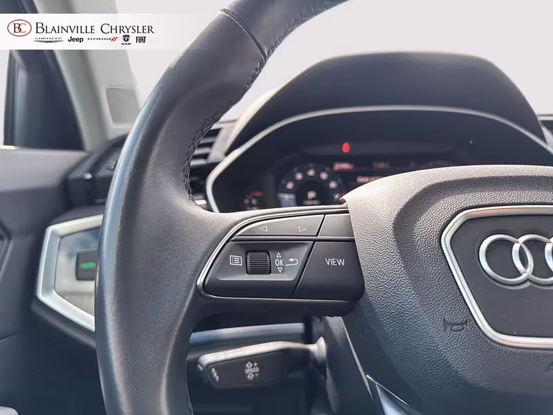 2023 Audi Q3 Komfort