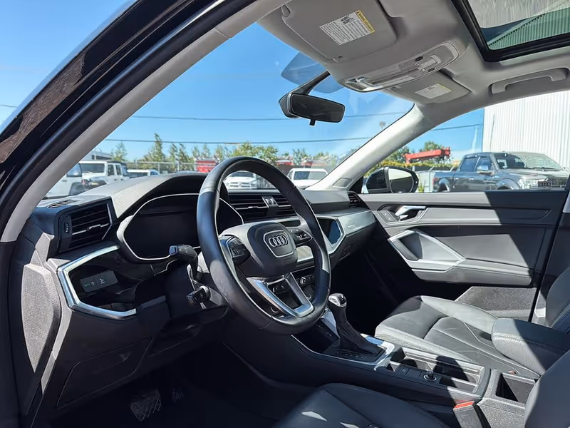 2023 Audi Q3 Komfort