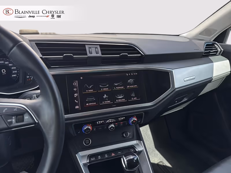 2023 Audi Q3 Komfort