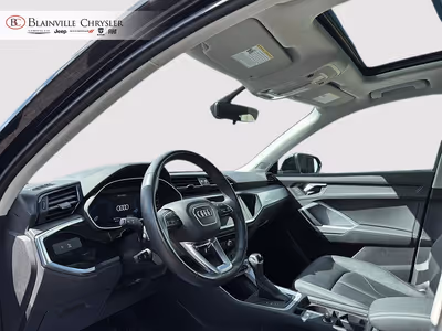 2023 Audi Q3 Komfort