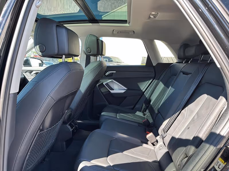 2023 Audi Q3 Komfort