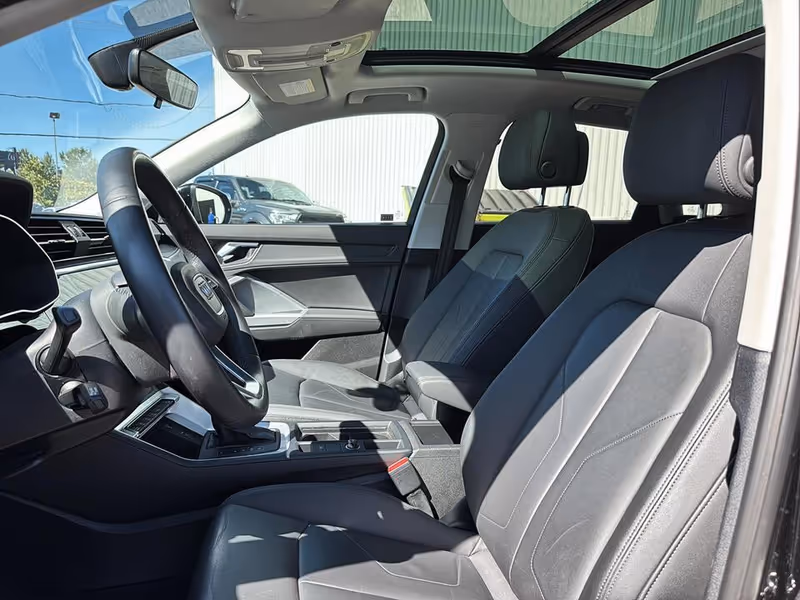 2023 Audi Q3 Komfort