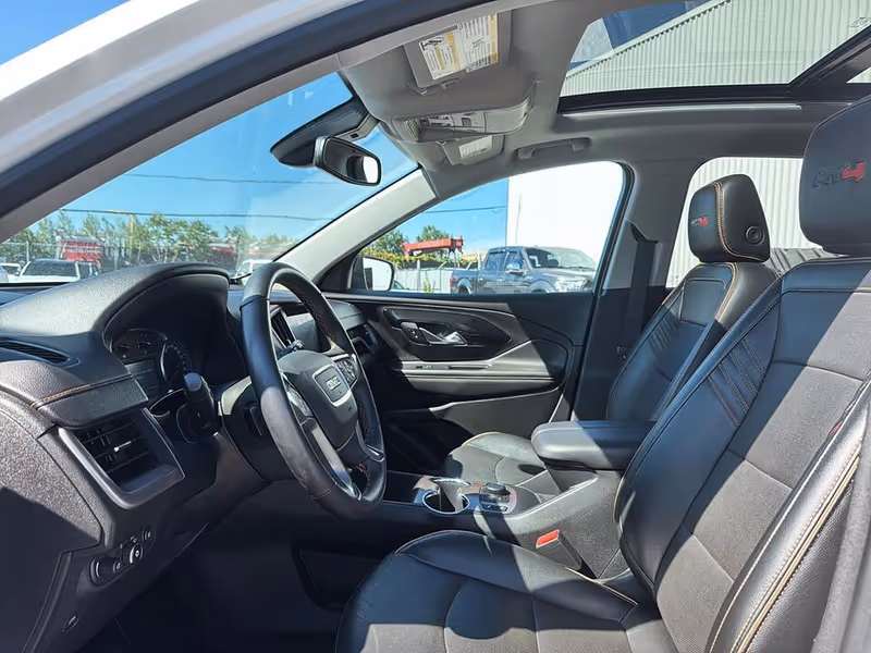 2024 GMC Terrain AT4