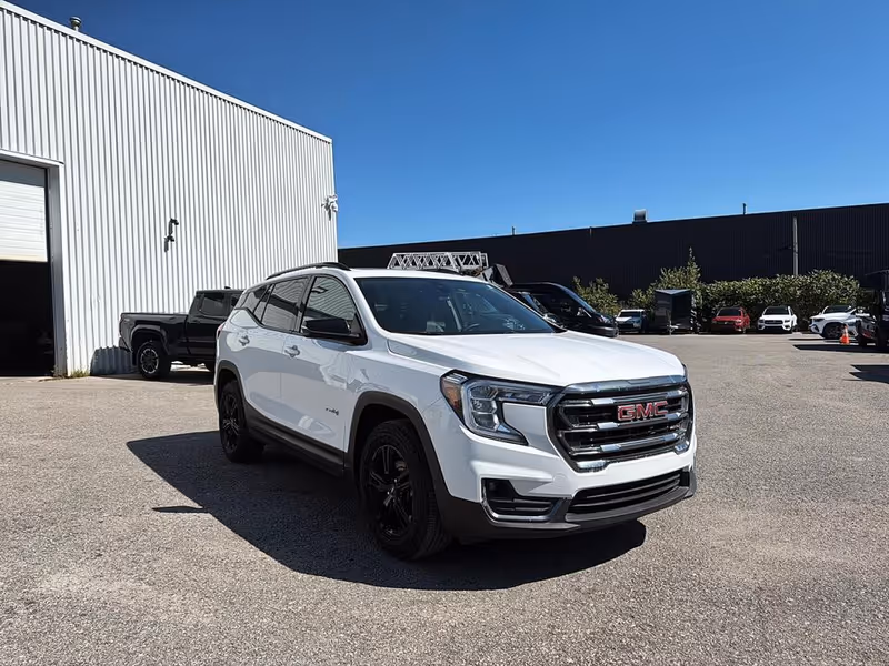 2024 GMC Terrain AT4