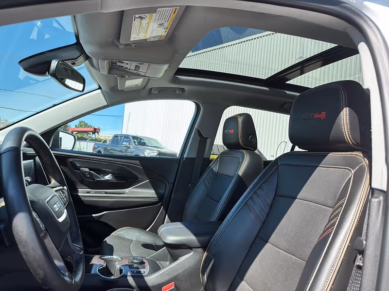 2024 GMC Terrain AT4