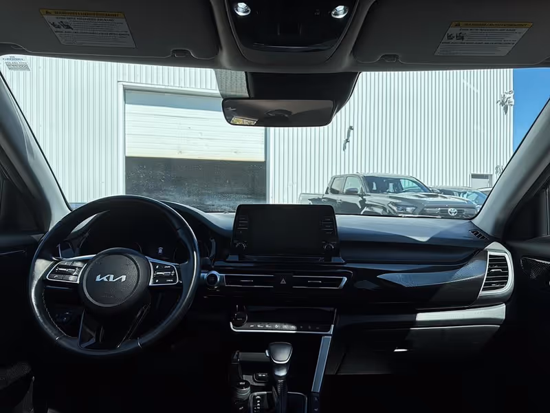 2023 Kia Seltos EX