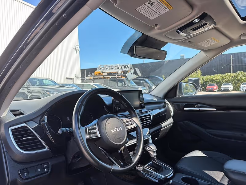 2023 Kia Seltos EX
