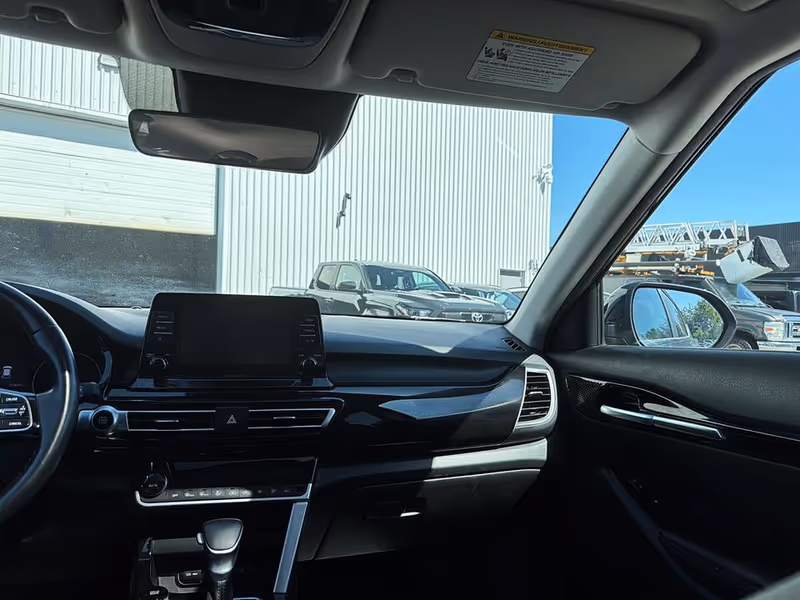 2023 Kia Seltos EX