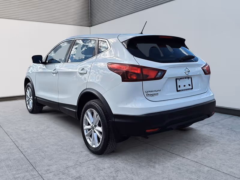 2019 Nissan Qashqai S