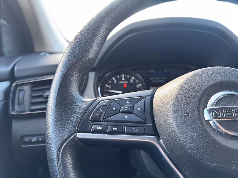 2019 Nissan Qashqai S