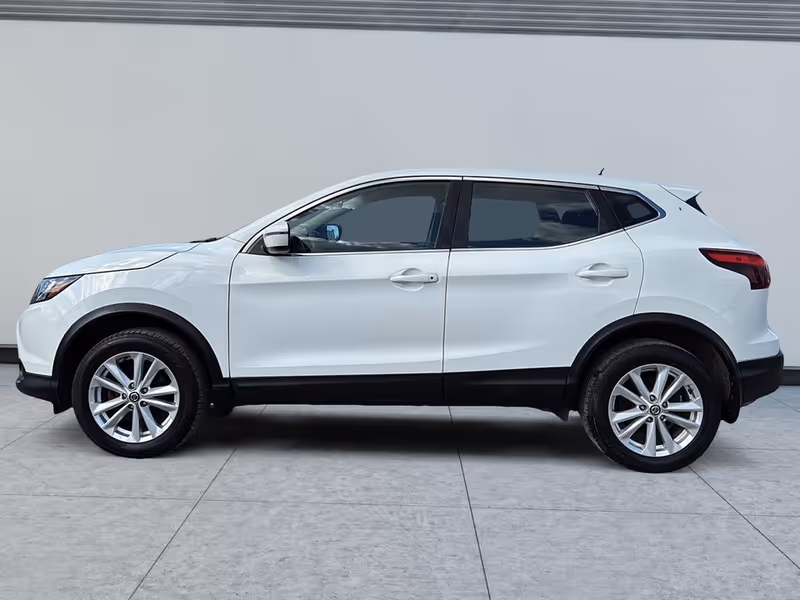 2019 Nissan Qashqai S
