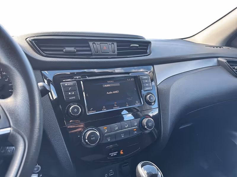2019 Nissan Qashqai S