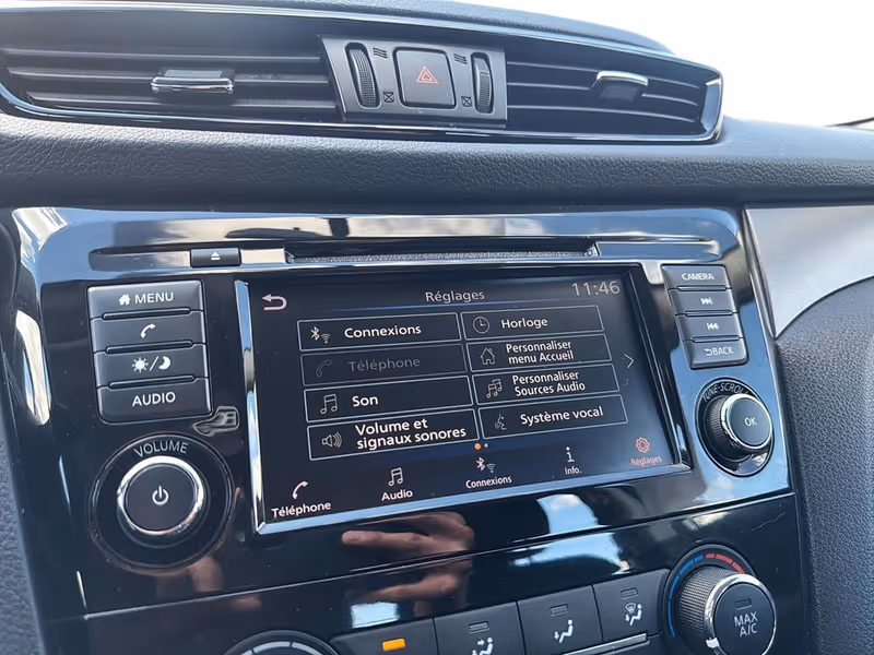 2019 Nissan Qashqai S